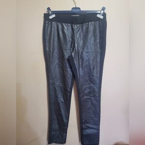 Le chateau leggings size medium